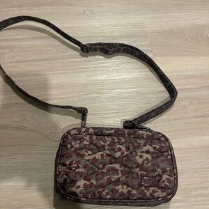 Lug Womens Roundabout Bag Convertible green maroon color